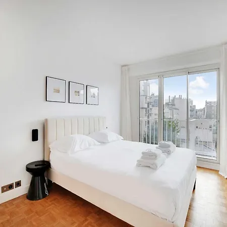 Apartment Elegant Ac 1br-4p- Ternes *