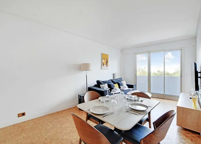 Elegant Ac 1br-4p- Ternes 公寓 *